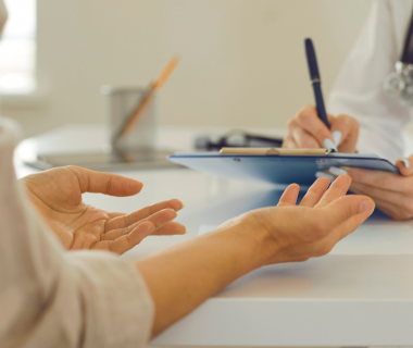 Perché gli italiani in cerca di cure scelgono la sanità privata? 