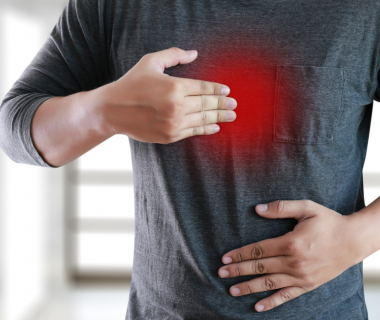 Reflusso gastroesofageo quali sono i sintomi, le cause e i rimedi